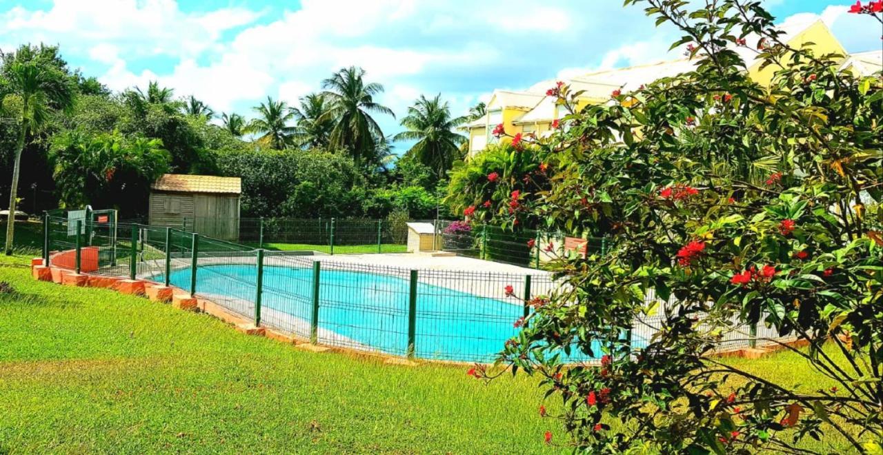 Le Studio Oncle Sam - Acces Piscine Et Plage 르 고지에 외부 사진